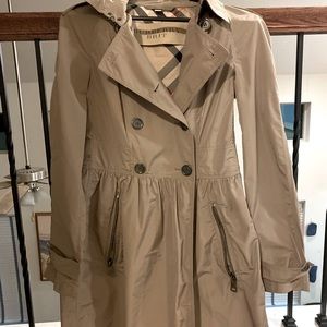 Burberry Trench coat
